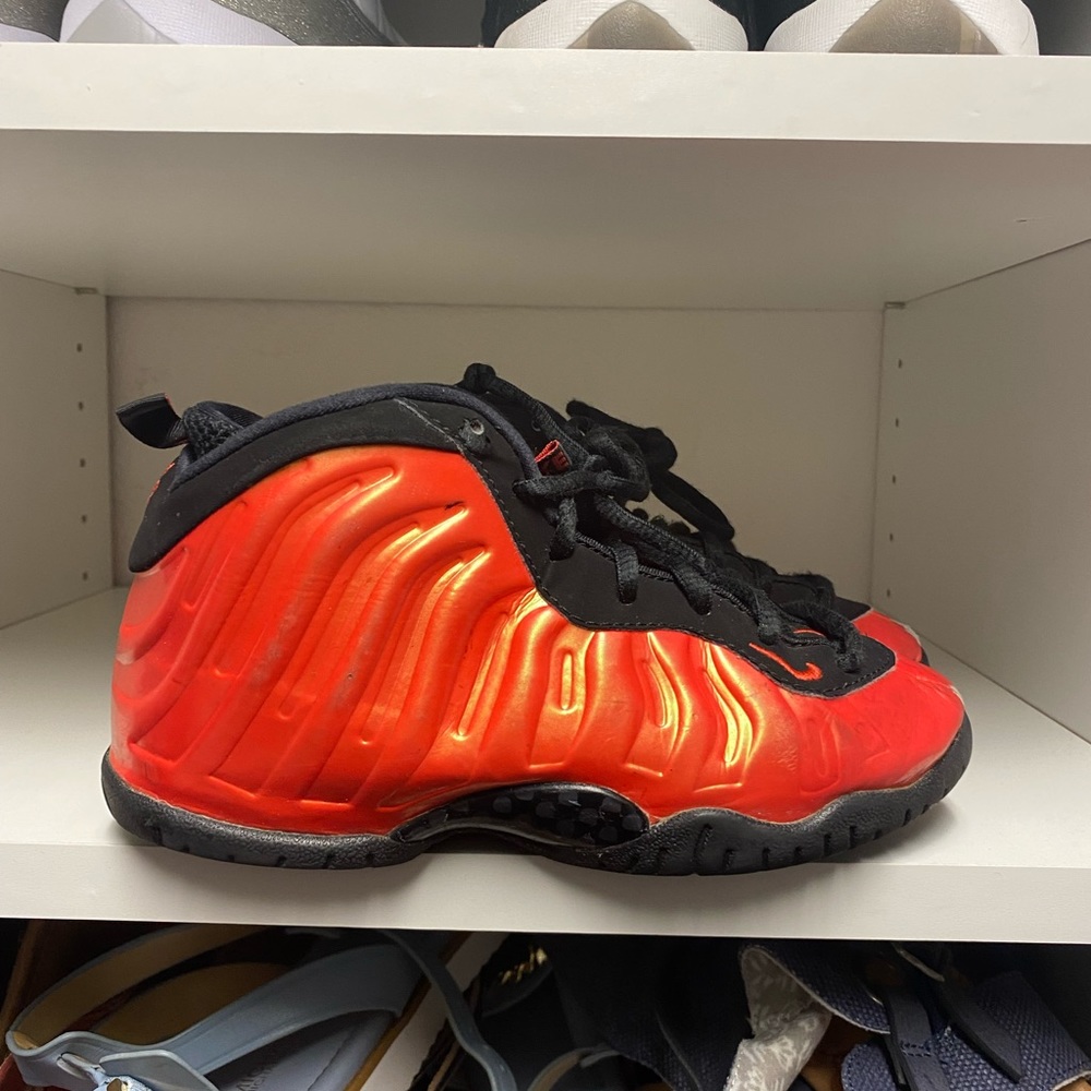 Orange foamposites